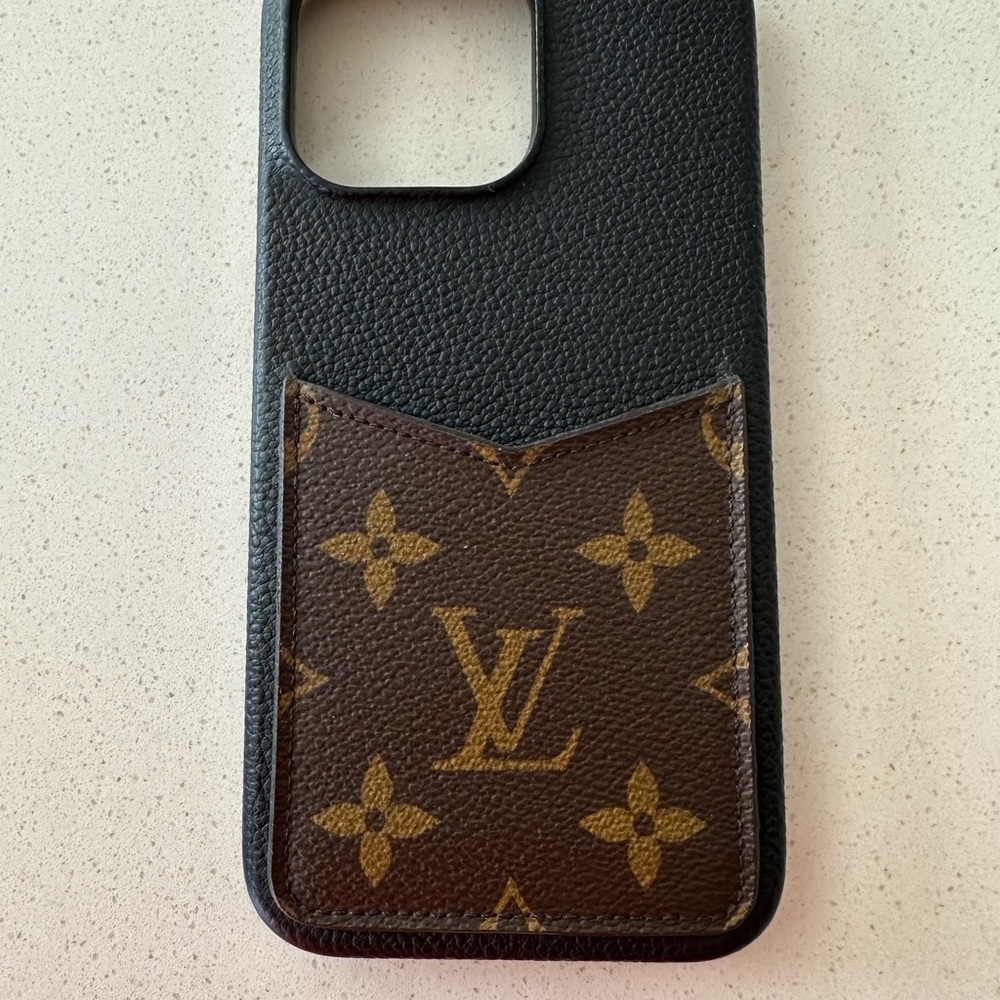Louis Vuitton Monogram Black and Brown Phone Case 14 Pro Max